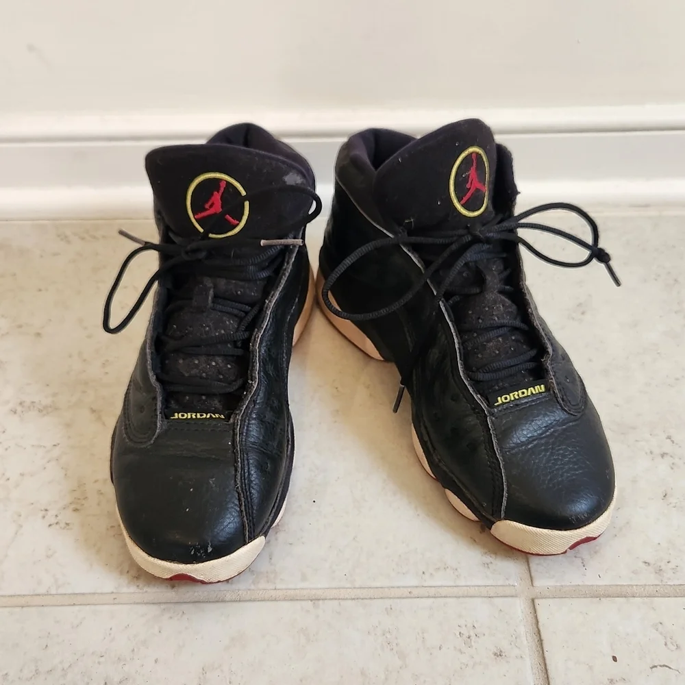 Size‎ 5.5 Youth Air Jordan 13 Retro ‘Playoff’ Black/Varsity Red